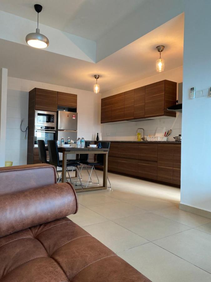 Reizz Residence By Leo Suites Kuala Lumpur Extérieur photo