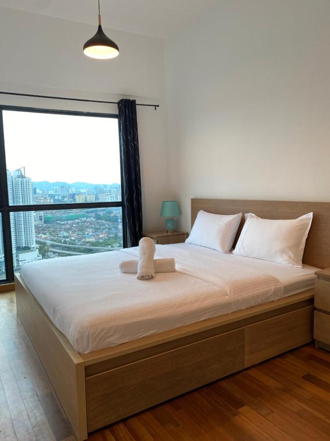 Reizz Residence By Leo Suites Kuala Lumpur Extérieur photo