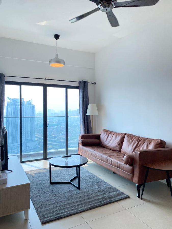 Reizz Residence By Leo Suites Kuala Lumpur Extérieur photo