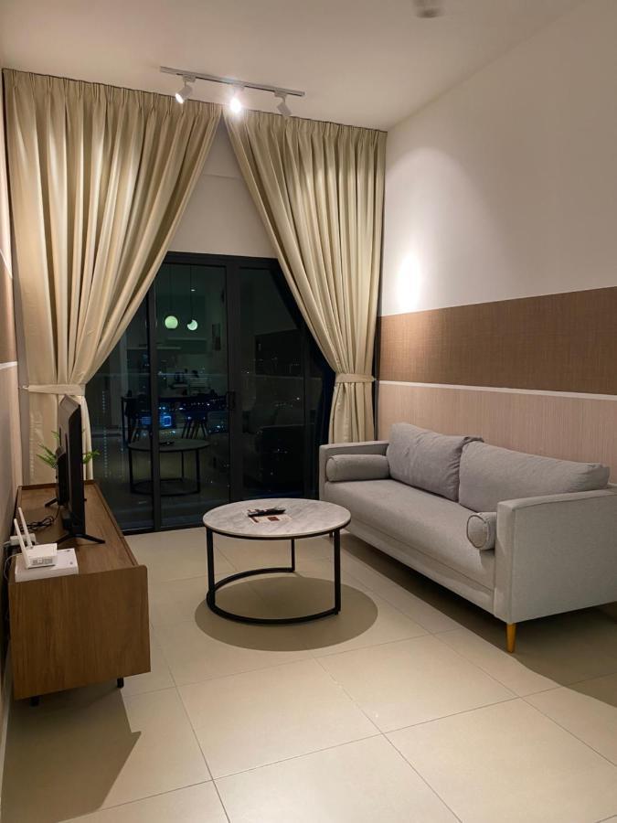 Reizz Residence By Leo Suites Kuala Lumpur Extérieur photo